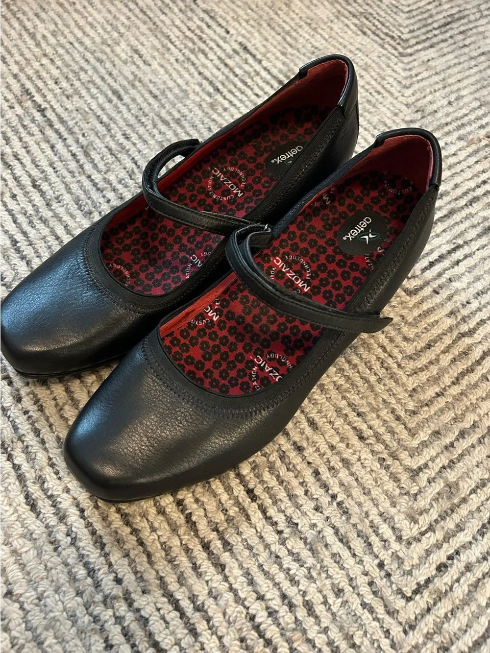 Aetrex Black Leather Mary Jane Wedge Heels Mozaic Technology Size 11 A/B Women’s